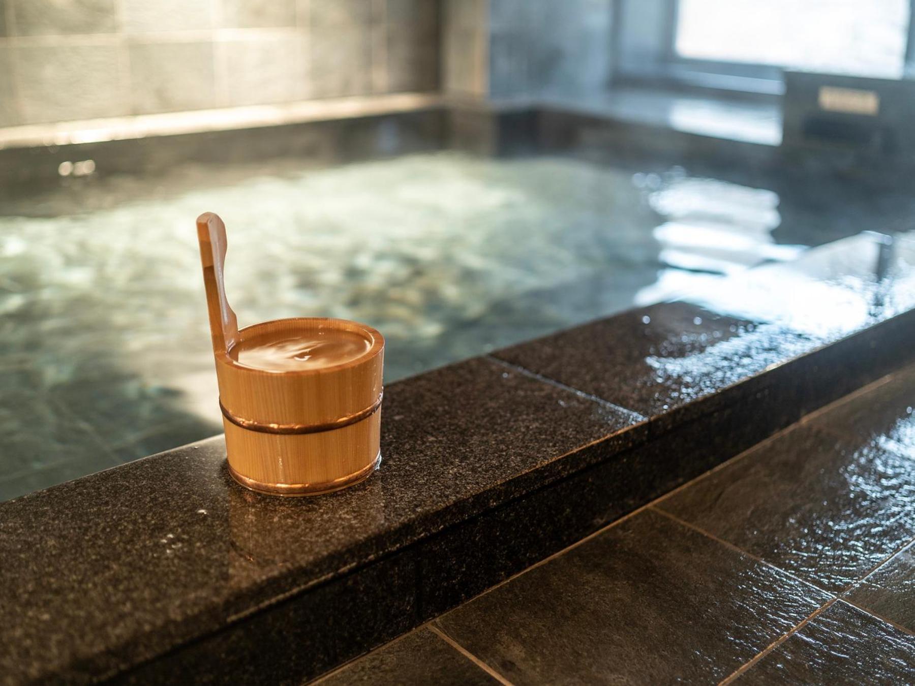 Super Hotel Kumamoto Ekimae Natural Hot Springs Exterior photo